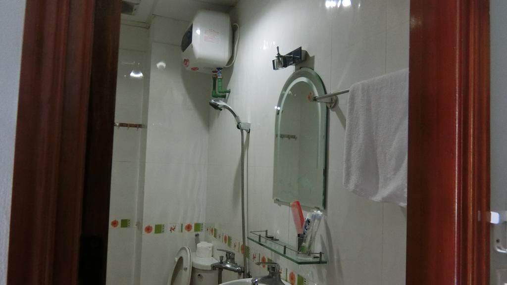 Anh Tuan Hotel Hue Habitación foto
