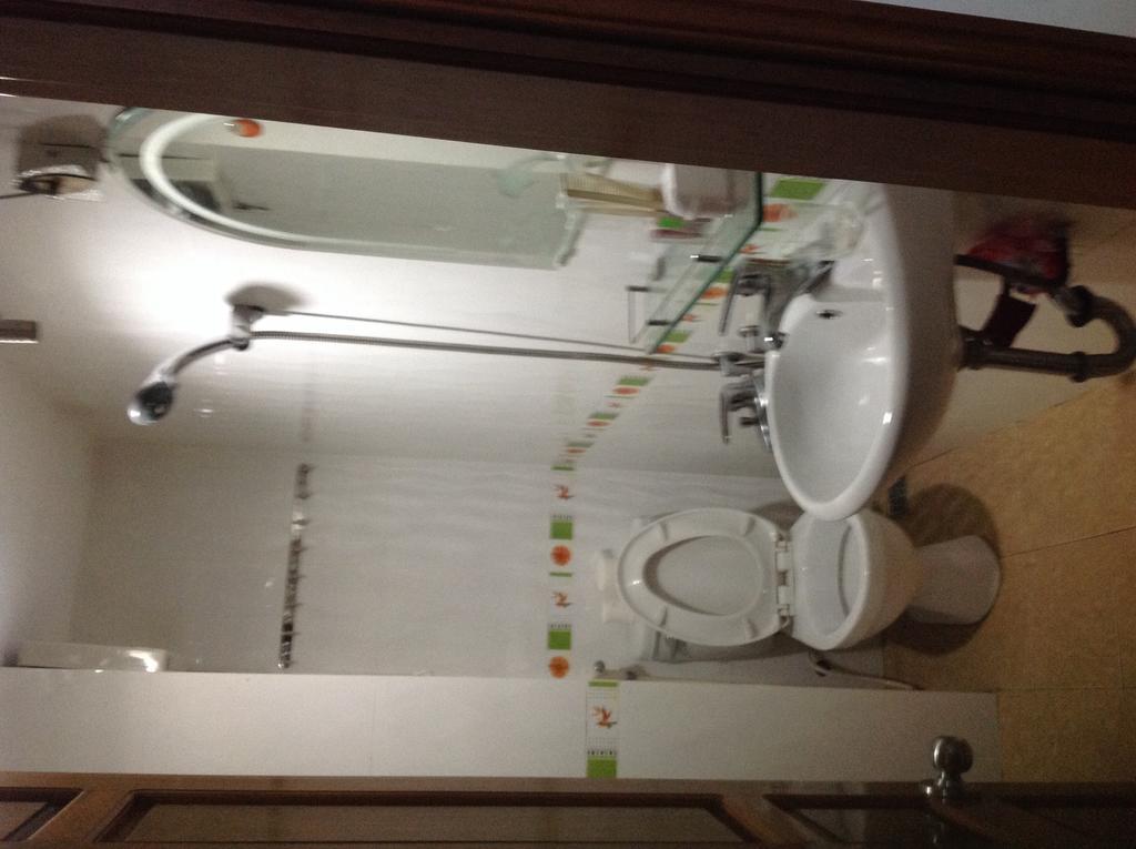 Anh Tuan Hotel Hue Habitación foto